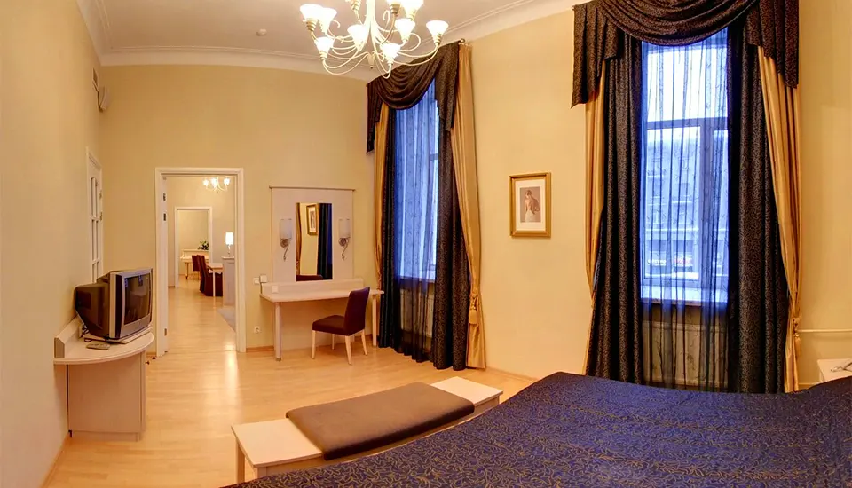 هتل سیتی تل اوکتیابرسکایا سن پترزبورگ